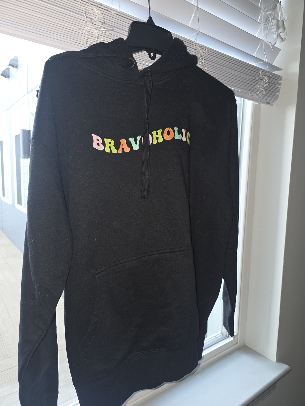 Bravo Black 'Bravaholic' Graphic Hoodie